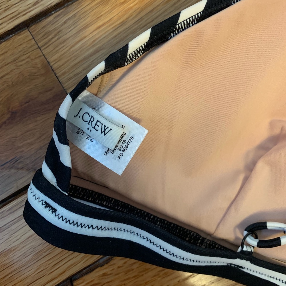 JCREW navy and ivory bikini top! - Picture 6 of 6